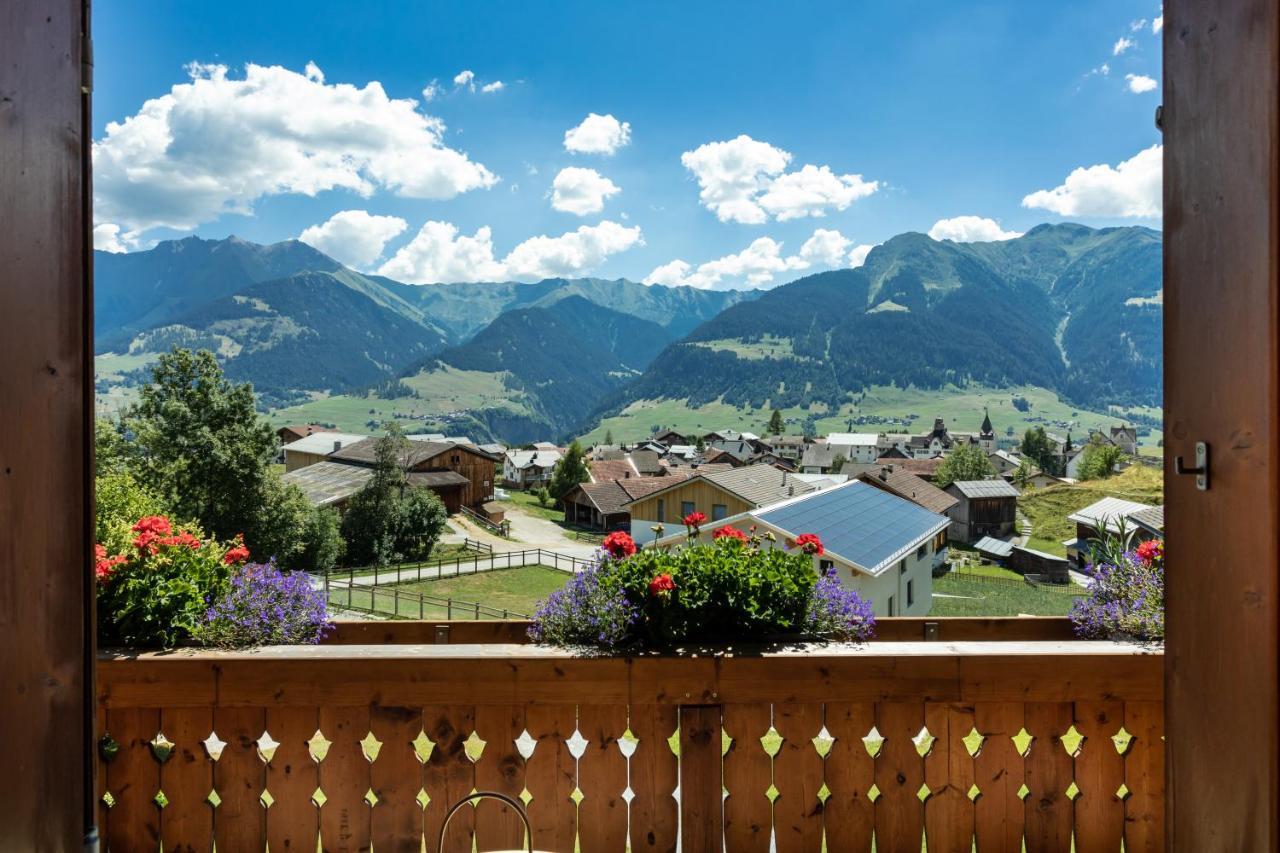 Hotel Gravas Lodge - Das Hotel Fuer Gaeste Mit Hund Vella Exterior foto